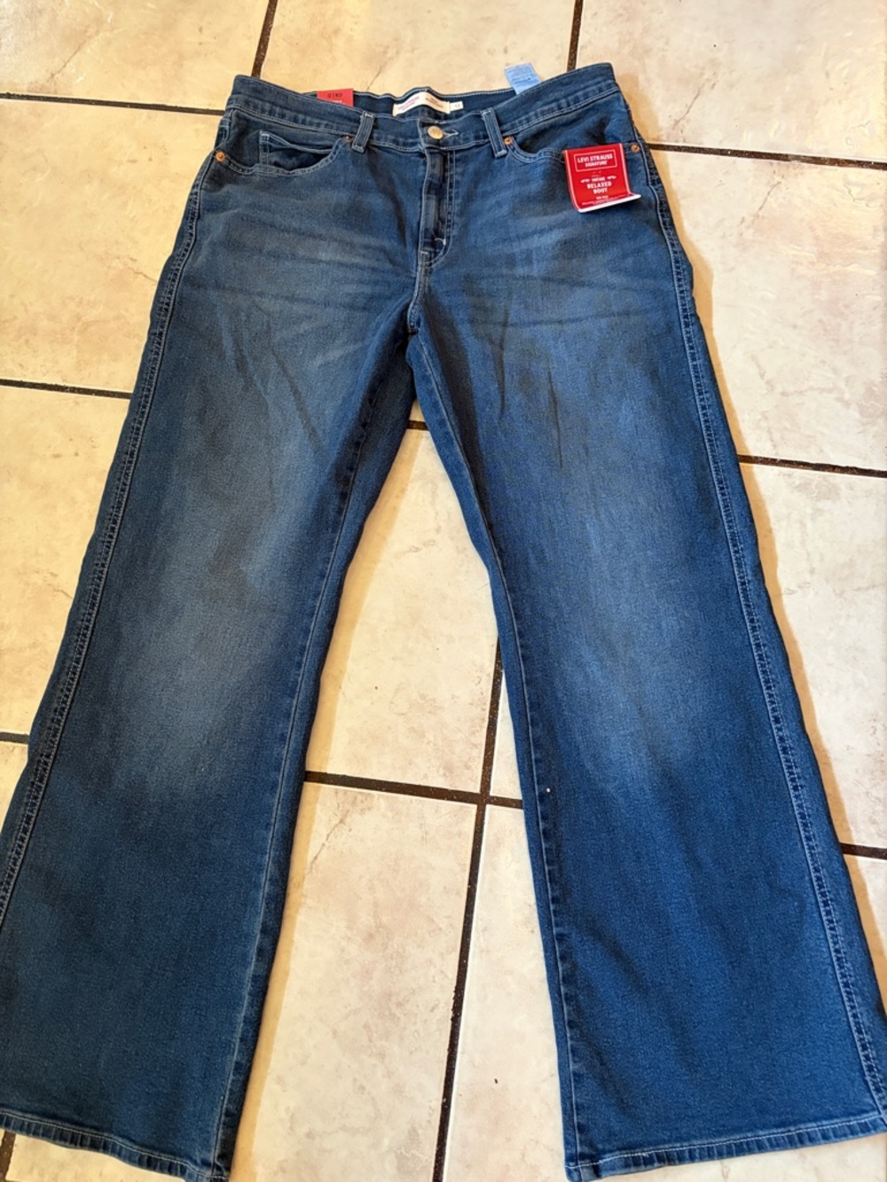 Levi's Women's Bootcut Jeans in Dark Blue